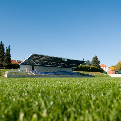 fotbalovy-stadion-podzim-rijen-2020-06