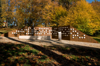 park-podzim-pamatnik-vyroci-100-let-republiky-10-2020-018