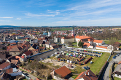 velikonocni-trh-pacov-20260405-dron-05