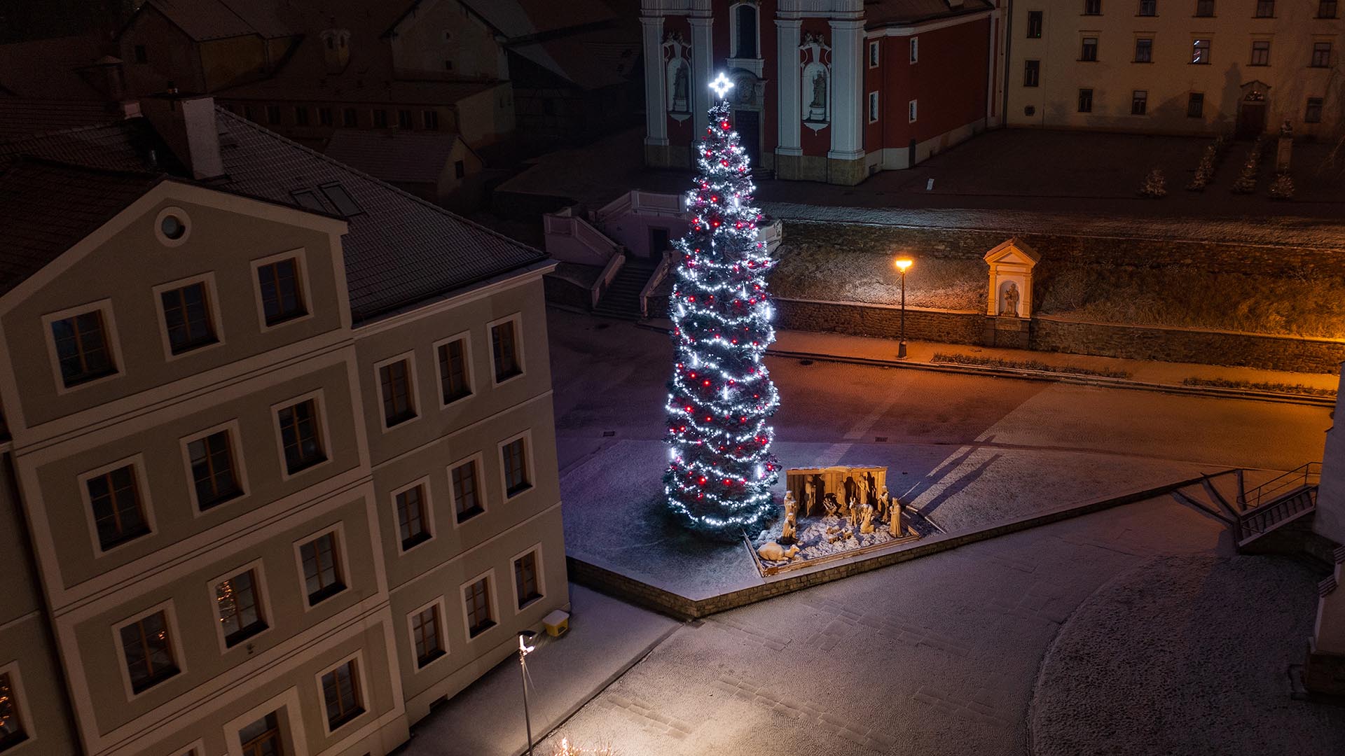 Vánoční strom Pacov, náměstí Svobody
