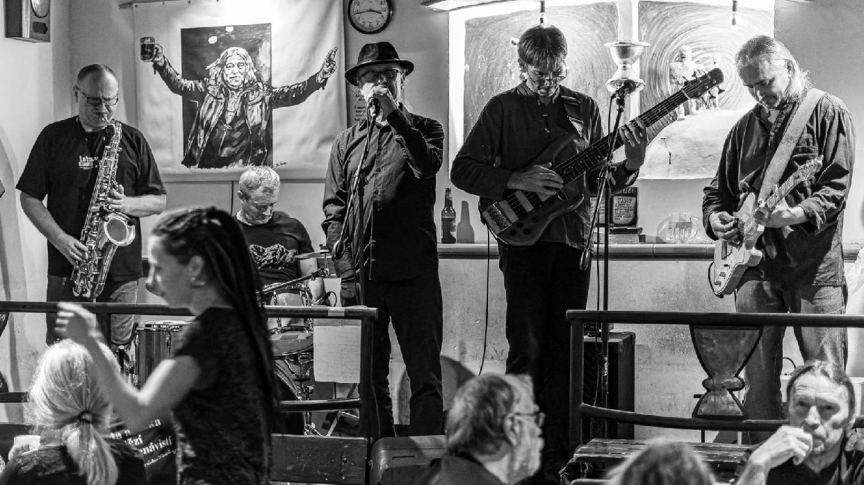 Letouni soumraku / KC Pacov 23. května